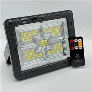 پرژکتور شارژی ١٠٠ وات خورشیدی مدل fa8028