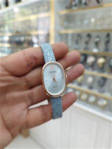 ساعت دخترانه زنانه بند چرمی براق با صفحه جدید و خاص همراه با باتری اشانتیون