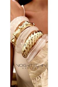 دستبند زنانه مدل کروسان شیشه ای جنس رزینی وارداتی