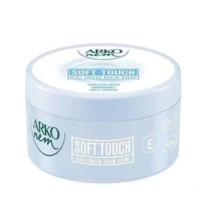 کرم مرطوب کننده و نرم کننده آرکو مدل Soft Touch حجم 250 میلی لیتر