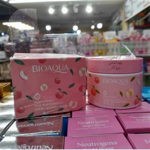  اسکراب صورت و بدن هلو بیواکوا