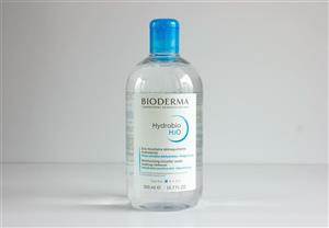 میسلار واتر بایودرما مدل Hydrabio H2O مخصوص پوست حساس و دهیدراته حجم 500 میل