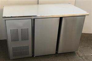 فریزر زیر گریل 150 سانتی‌متر