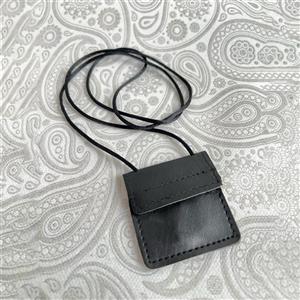 کیف گردن آویز قرآن کوچک و حرز (چسبی-بدون دکمه)