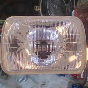 چراغ جلو پاترول 4 گوش (مربع)