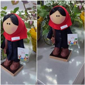 عروسک معلم .مناسب هدیه دان برای روز معلم همراه با کیف وکفش چرم وکتاب .قابل تغییردر رنگهای مختلف