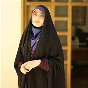 چادر مشکی نجلا  (فقط خرج کار)با دوخت رایگان(شامل تمام مرواریدها، نگین های کریستالی و هر خرج کاری که در تصویر وجود دارد)