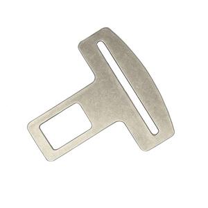 زبانه کمربند ایمنی خودرو کد R-13 مناسب برای سمند سورن و سورن پلاس