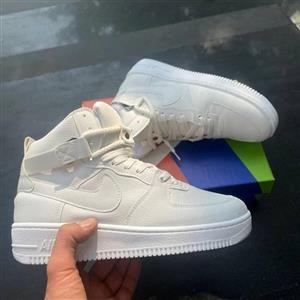 کتونی ایرفورس ساقدار مناسب فصل