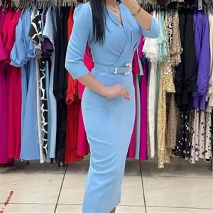 پیراهن مجلسی زنانه جنس مازراتی با رنگبندی سایز 34 تا 60 دوخت سفارشی 