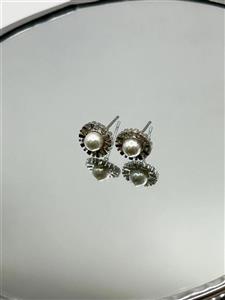 گوشواره میخی دخترانه مدل گل و مروارید