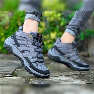 کفش کوهنوردی مرل - طبی سبک