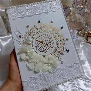 قرآن عروس ، قران کریم (بدون قاب) .خط درشت اعثمان طه. ترجمه فارسی (پس کرایه)