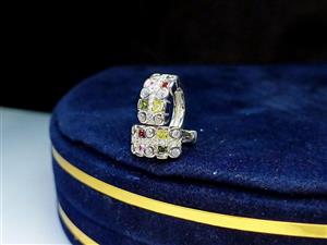 گوشواره حلقه ای نگین‌ کاری  | رزگلد جذاب و ظریف