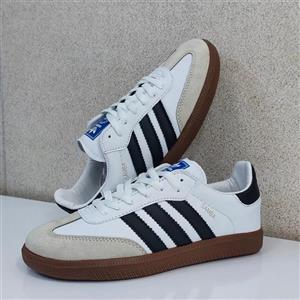 کتونی آدیداس سامبا Adidas Samba با کیفیت مشابه نمونه اصلی 