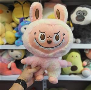 عروسک پولیشی مدل لبوبو کد 1234 ارتفاع 30 سانتی متر