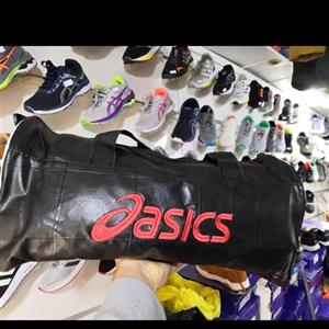 ساک چرمی باشگاهی اسیکس در دو رنگ 