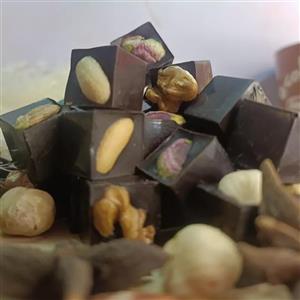 شکلات بمب انرژی 