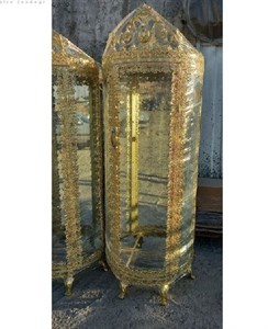 بوفه گرد با آبکاری آلومینیوم پایه دار مدل تاج دار