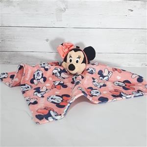 عروسک خارجی بغلی مینی موس از برند دیزنی،کیفیت عااالی،جنسش مخمل حوله ای براق و با کیفیت،ضد حساسیت.بغلی،ضد استرس.