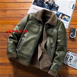 کاپشن چرم و جیر بوفالو وارداتی داخل تمام خز گرمایش عالی سایز52تا58