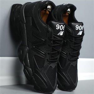 تخفیف بی نظیر کفش کتونی اسپرت مردانه و پسرانه مدل نیوبالانس رنگ مشکی تمام جذااااااب و خوشپا با ارسال رایگان