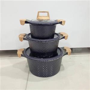  قابلمه 6 تکه چدن گرانیت مارک لایف اسمایل، شامل قابلمه سایزهای 16، 20 و 24 سانتی، در 3 رنگ 