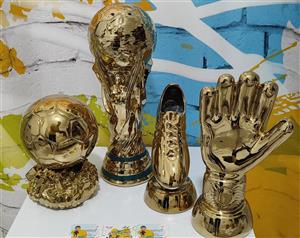 تندیس توپ طلا کفش دستکش توپ و کاپ جام جهانی ست ۴ عددی