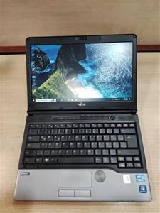 لپ‌تاپ فوجیتسو  S762 Core i5 ساخت ژاپن