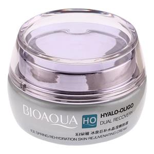 کرم جوان کننده بی آکوا مدل HYALO-OLIGO مناسب برای انواع پوست وزن 50 گرم