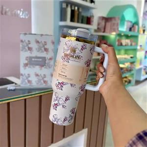ماگ استنلی گلدار جعبه ای درجه یک QUENCHER H2O TUMBLER مدل LOVESHACKFANCY