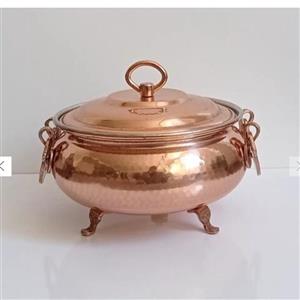 سوپ خوری سایز کوچک چکش کاری شده دربدار سه پایه مسی زنجان با کیفیت عالی و نانو شده  