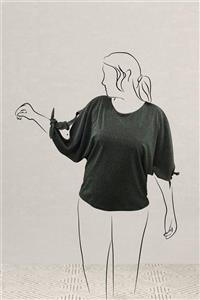 بلوز آستین چاک دار لمه