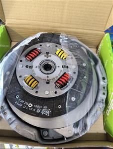 دیسک و صفحه والو سبز دنا پلاس و زانتیا ۲۰۰۰ اورجینال به شرط(اسپانیا)-لیبل هرینگتون