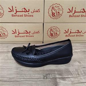کفش طبی راحتی زنانه رنگ مشکی زیره پیو لژ 3 سانتی کفی طبی رویه چرم مصنوعی سایز 37 تا 42 خیلی سبک راحت 