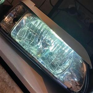 لامپ چراغ کوچک خودرو سکن مدل شیشه ای سفید مناسب برای پلاک و جلو بسیار با کیفیت و نور عالی بسته 2 عددی 