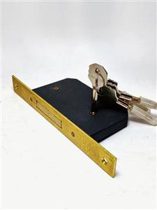 قفل کمکی درب زایس آیکون مدل ZEIES-IKON | امنیت بالا، کلید چهارپر، مناسب درب چوبی و فلزی