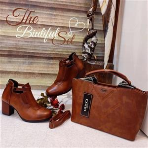 کفش بهار شیک  ارسال 5 روز کاری لطفا  قبل سفارش موجودی بگیرید  