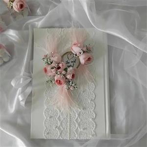 دفتر بله برون عروس با تزئین تور پر و گل(دفتر عقد) 