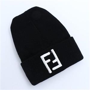 کلاه بافت لب برگرد طرح فندی رنگ مشکی 60621 کد 20