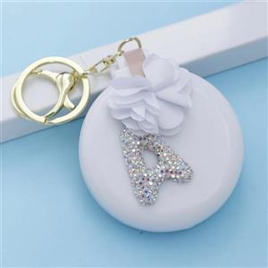 آویز برس تاشو کیفی طرح حرف A سفید 37230