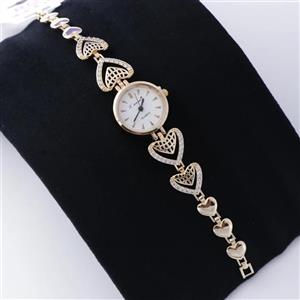 ساعت زنانه مجلسی نگینی بند قلب بزرگ طلایی 74144