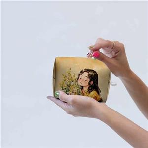 کیف پد بهداشتی فیوری مدل دختر جنگل طرح فانتزی کد 2418