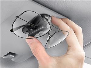 نگهدارنده عینک داخل ماشین بیسوس Baseus Platinum Vehicle Paste Eyewear Clip 