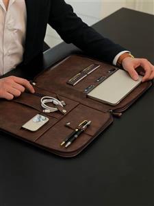 کیف کلاچ قهـوه ای کارلوتی b116 Venetto