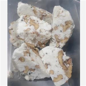 پنیر کوزه گوسفندی با مغز گردو یک کیلو فوق پر چرب مالیدنی با سبزی و نمک دریاچه ارومیه 