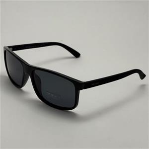 عینک آفتابی پلیس POLICE مشکی پلاریزه و یووی 400 به همراه کاور پارچه ای و دستمال نانو کد 1956