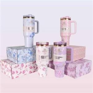 ماگ استنلی گلدار جعبه ای اورجینال درجه یک QUENCHER H2O TUMBLER مدل LOVESHACKFANCY