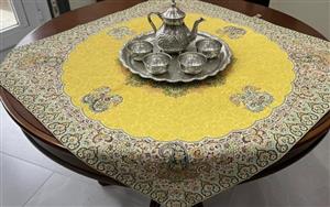 رومیزی ترمه ابریشم طرح شاه پرند