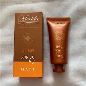 کرم پودر ضدآفتاب مریدا مدل نچرال رز Merida sun protection foundotion OIL FREE spf25حجم 40میل